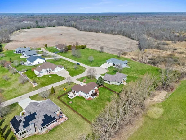 $379,900 | N6426 Bahr Estates Drive, Cecil, WI 54111