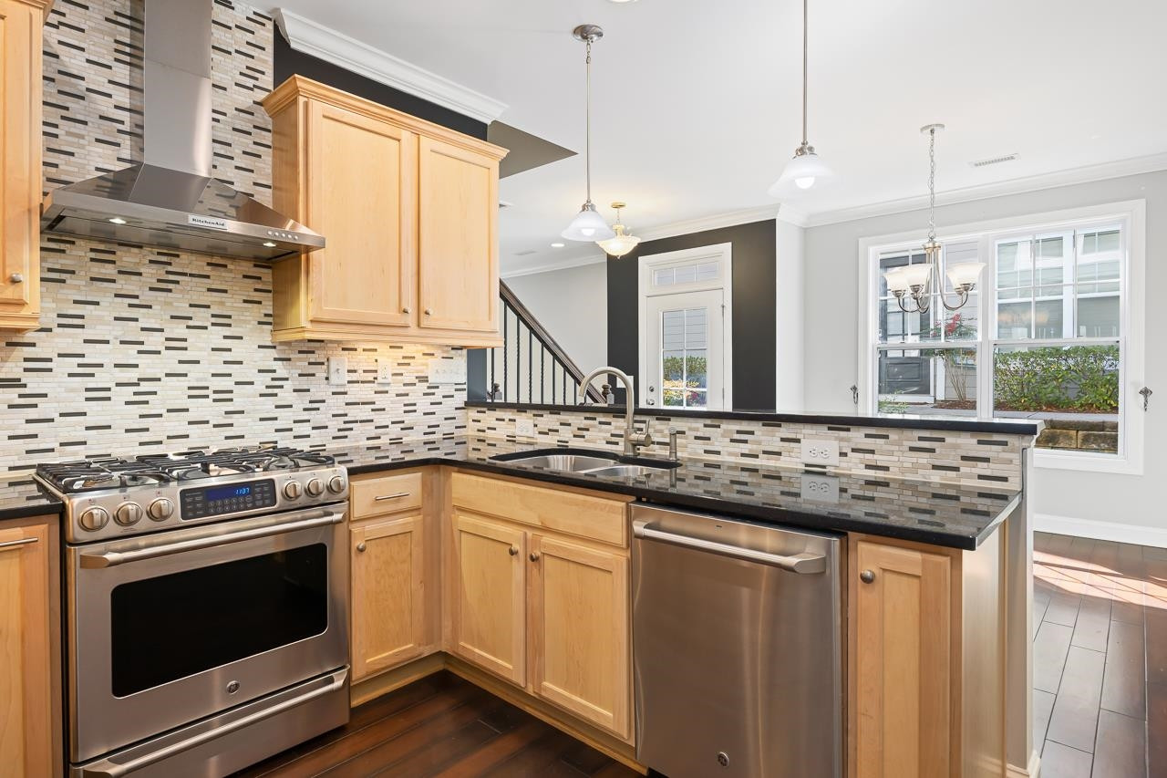 769 Fallon Grove Way Raleigh, NC 27608 - Photo 13 of 31 Photo 13