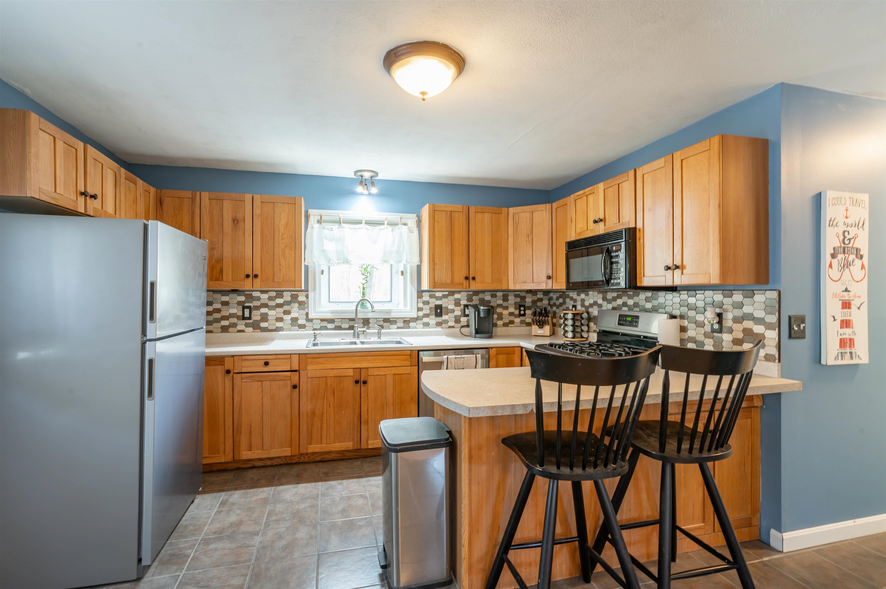 26 Pepperell Road Brookline, NH 03033 - Photo 4 of 38