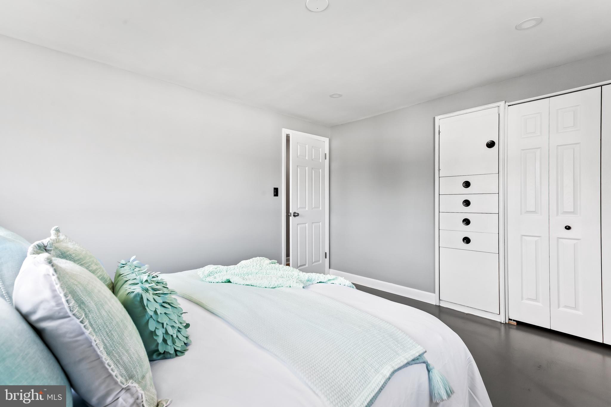 955 Kayden Lane Baltimore, MD 21221 - Photo 14 of 32 main bedroom