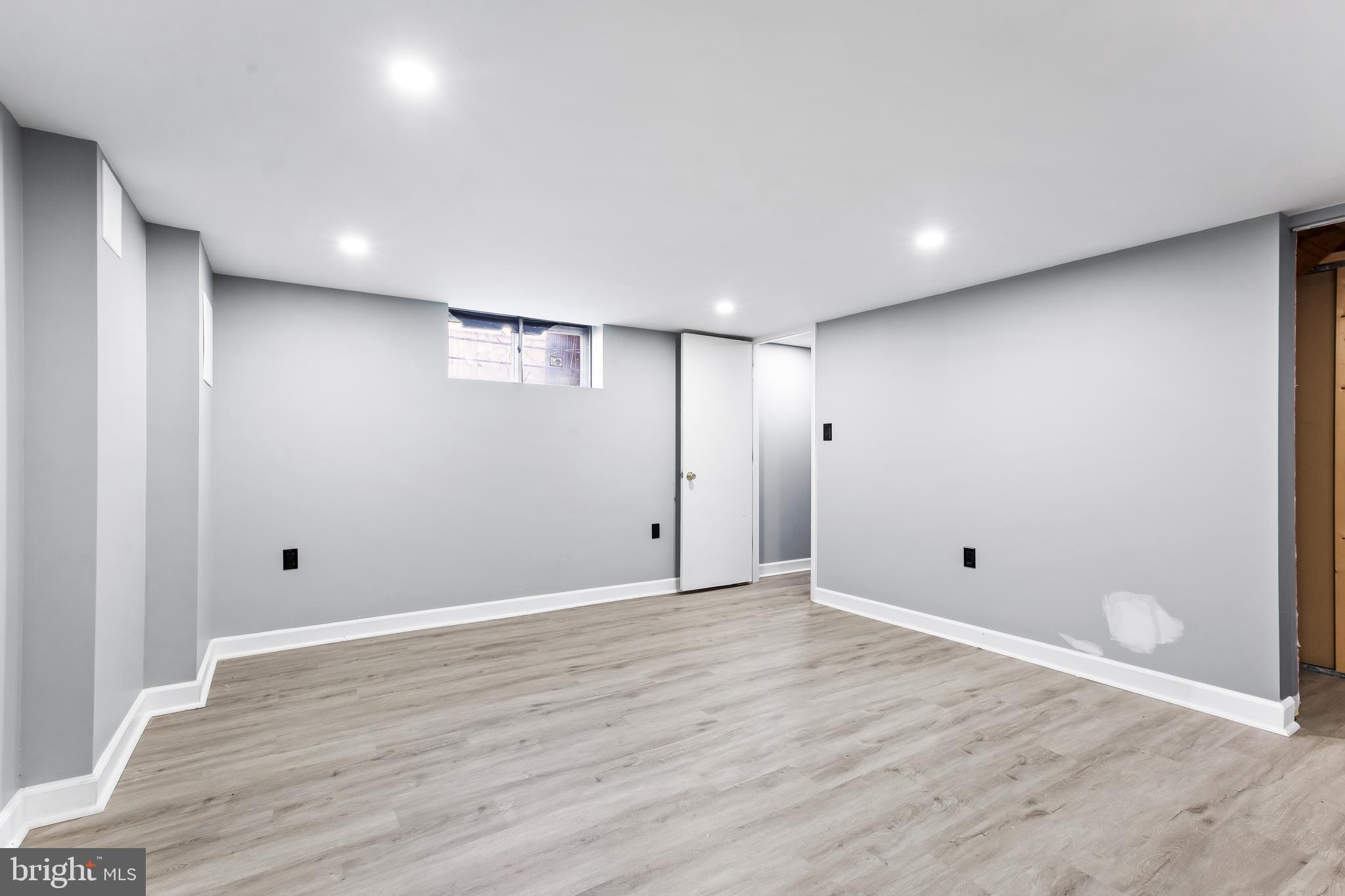 955 Kayden Lane Baltimore, MD 21221 - Photo 24 of 32 basement