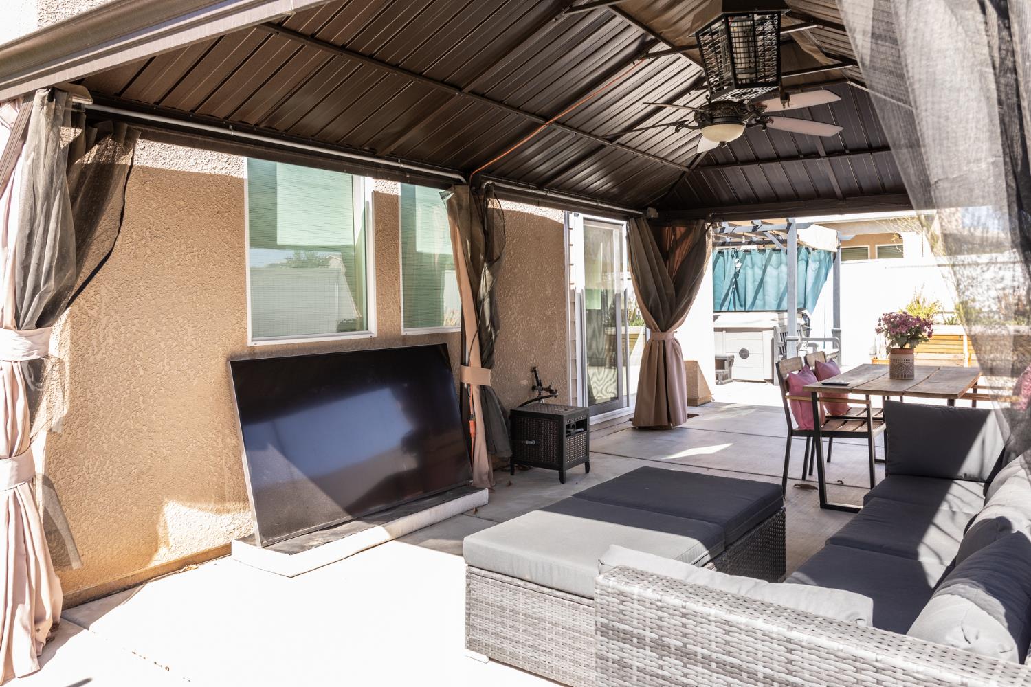 2227 North Highland Avenue Clovis, CA 93619 - Photo 40 of 48 a living room with furniture a window and outdoor view