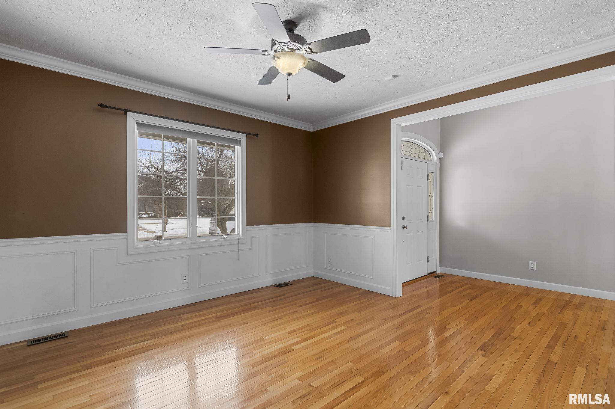 6501 Winterberry Lane Springfield, IL 62712 - Photo 14 of 41