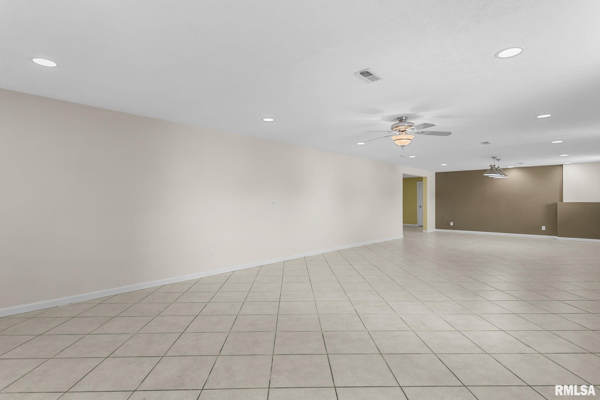 6501 Winterberry Lane Springfield, IL 62712 - Photo 31 of 42