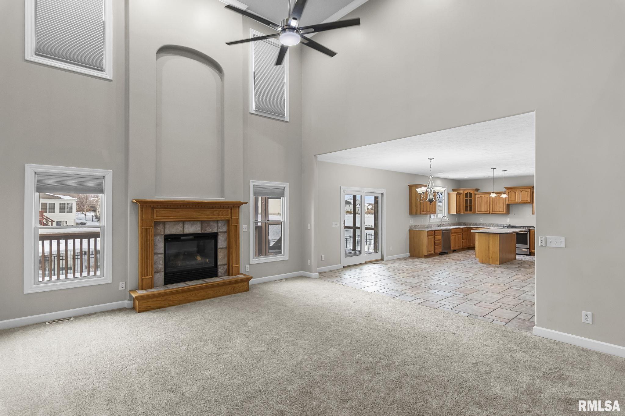 6501 Winterberry Lane Springfield, IL 62712 - Photo 4 of 41