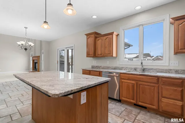 $500,000 | 6501 Winterberry Lane, Springfield, IL 62712