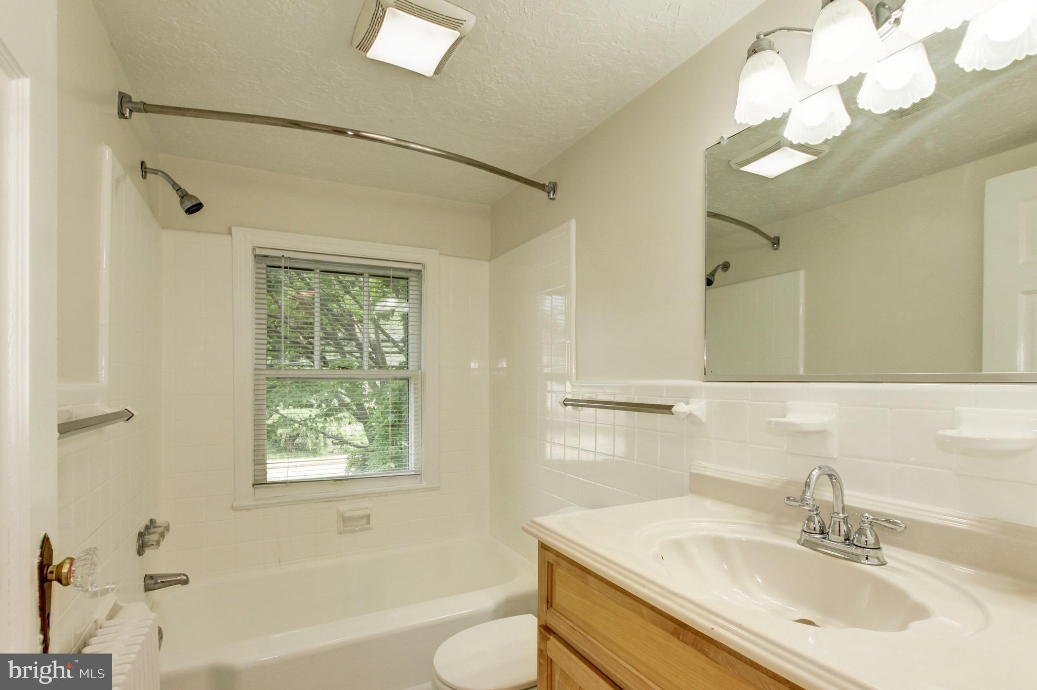 408 Baltimore Road Rockville, MD 20850 - Photo 17 of 55