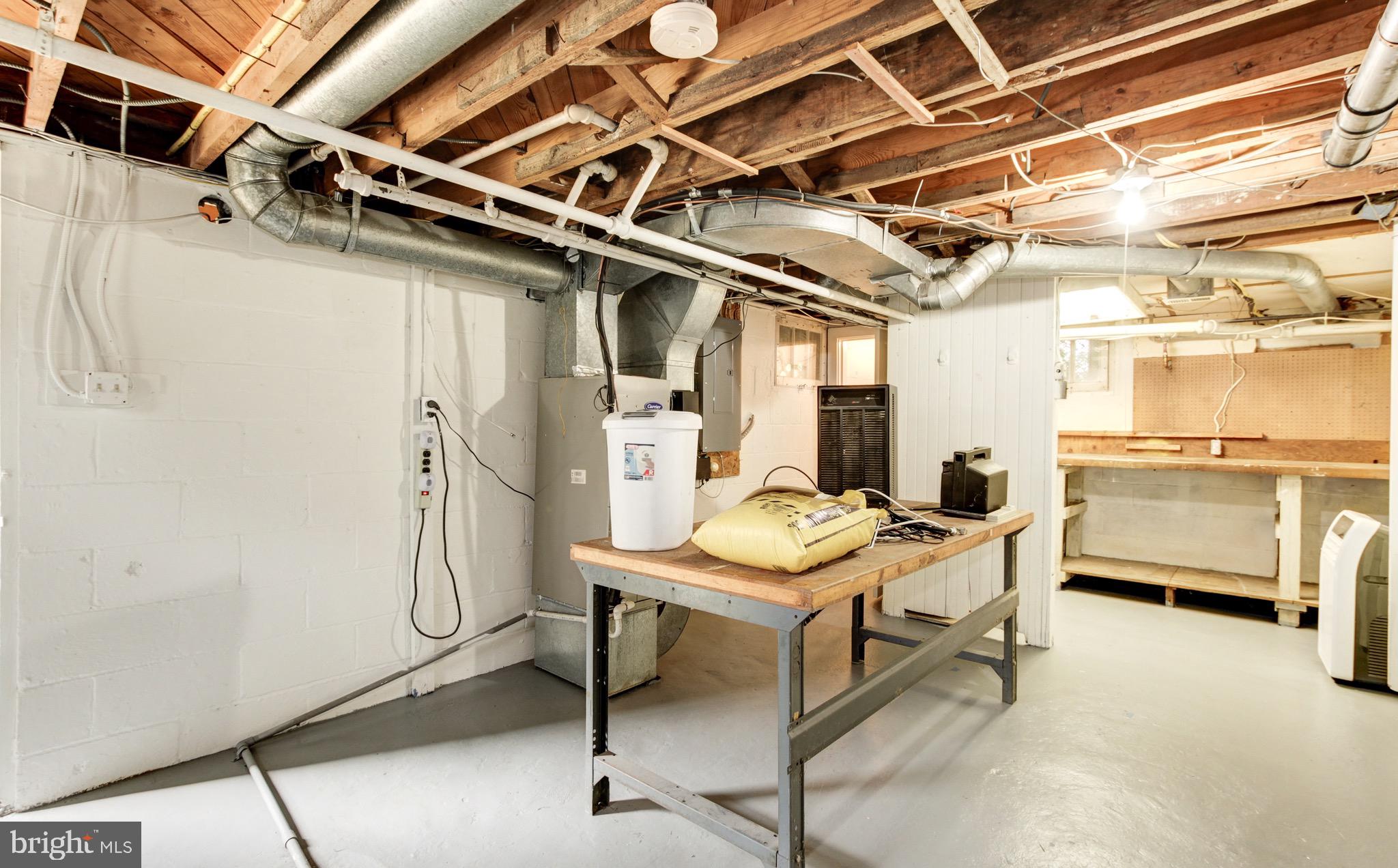 408 Baltimore Road Rockville, MD 20850 - Photo 29 of 55