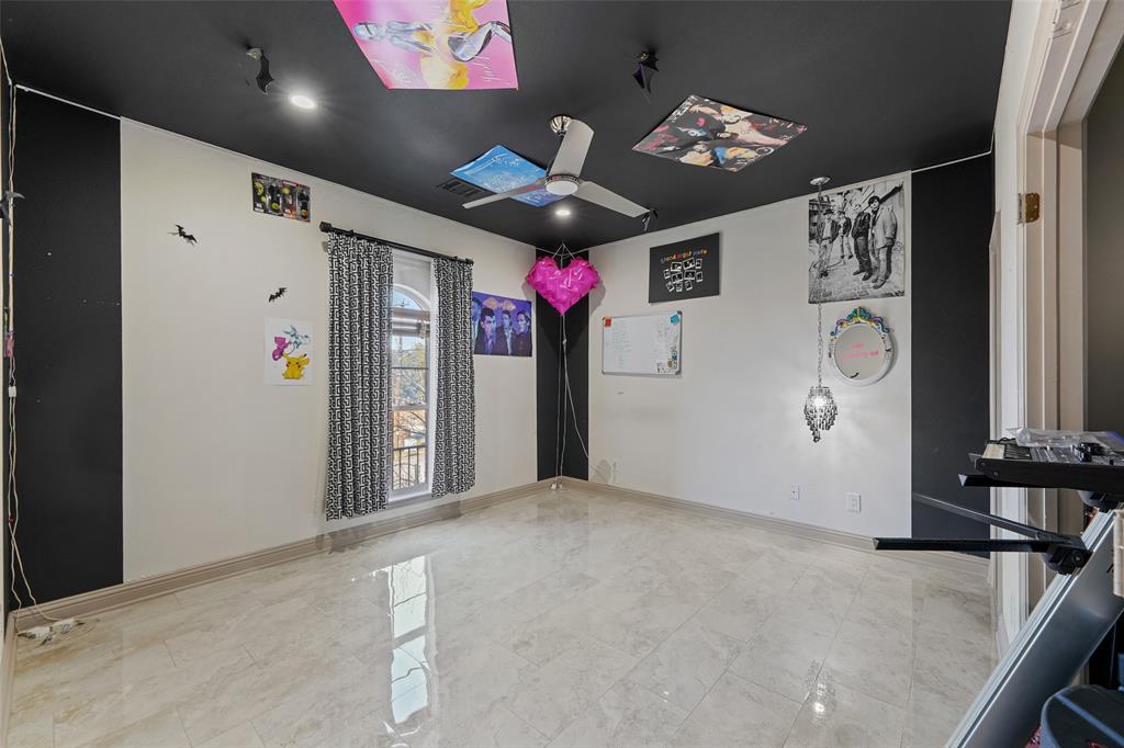 3310 Collard Road Arlington, TX 76017 - Photo 26 of 40 a view of a hallway with elevator