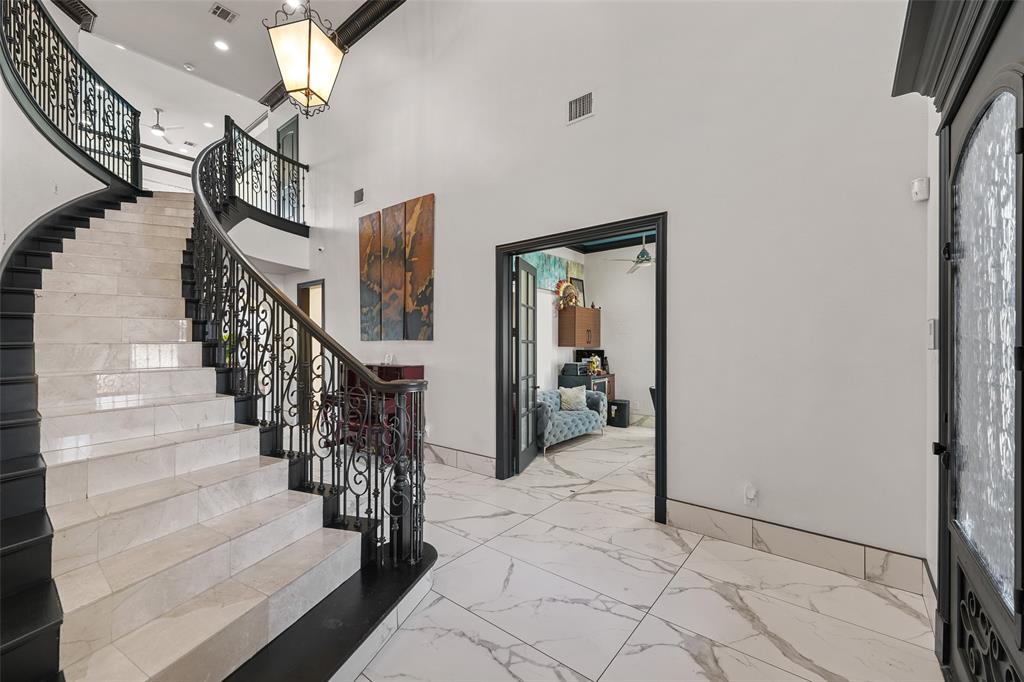 3310 Collard Road Arlington, TX 76017 - Photo 6 of 40 a view of entryway and hall with a front door