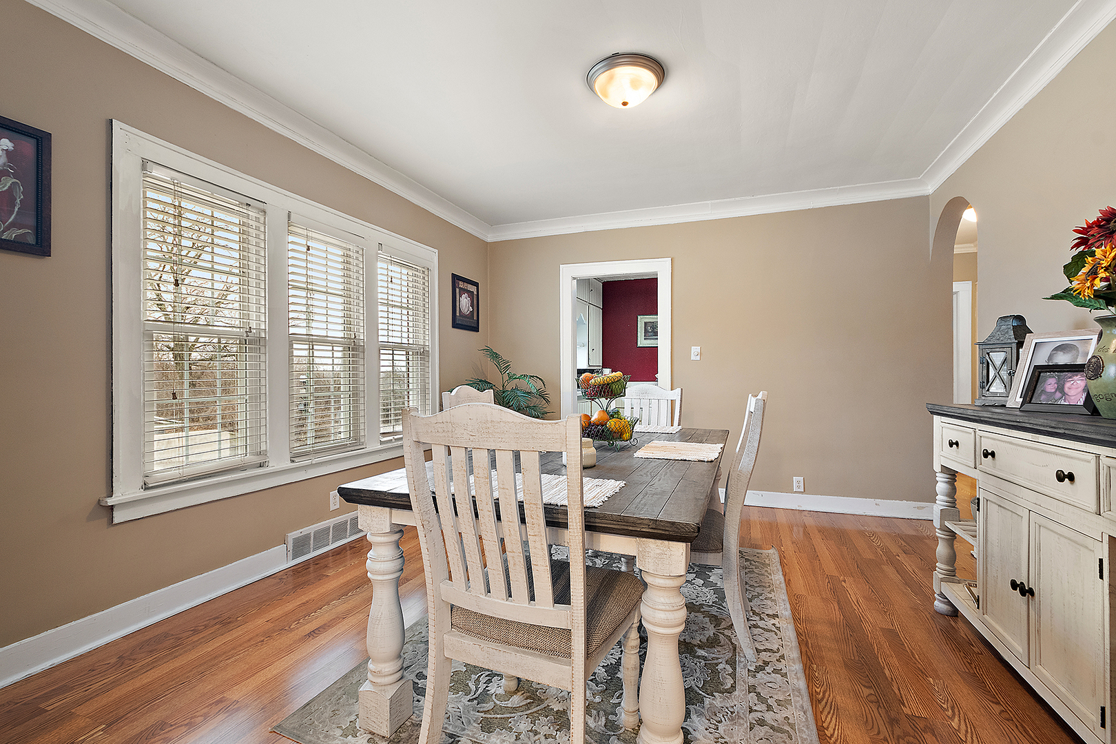 107 South State Street Lockport, IL 60441 - Photo 16 of 34