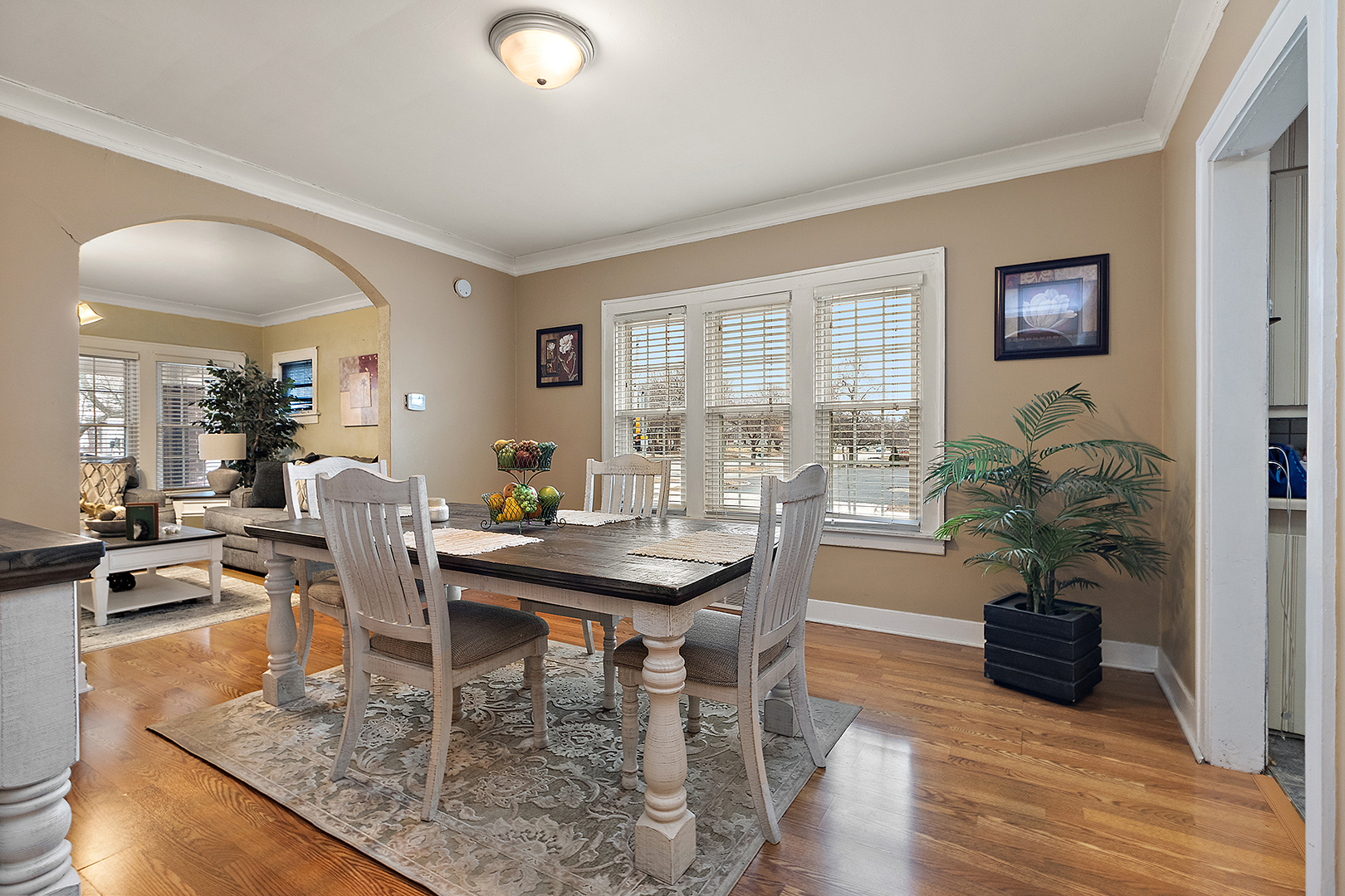 107 South State Street Lockport, IL 60441 - Photo 17 of 34