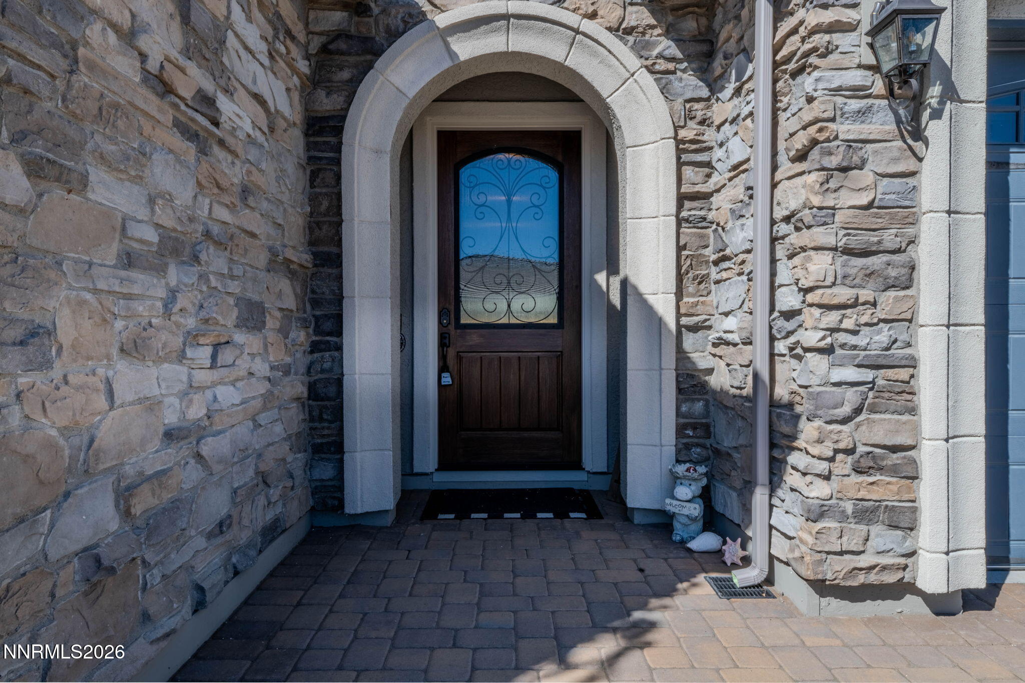 9709 Terraspar Street Reno, NV 89521 - Photo 7 of 51 7-web-or-mls-DSC_2516-HDR