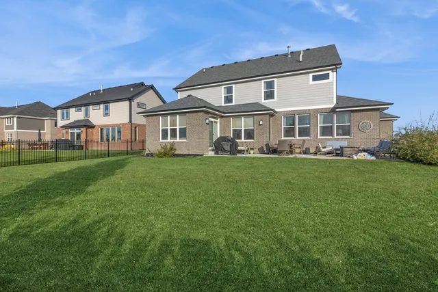 $695,900 | 1647 Cobb Street, New Lenox, IL 60451