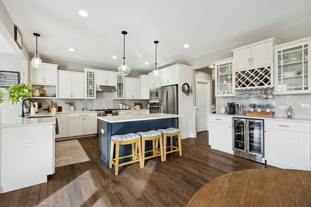 $695,900 | 1647 Cobb Street, New Lenox, IL 60451