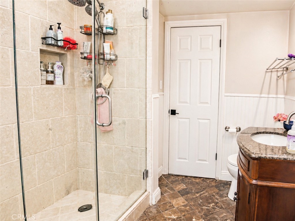 10473 Pico Vista Road Downey, CA 90241 - Photo 24 of 33