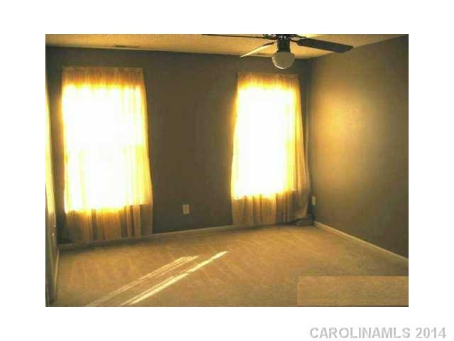 2129 Pimpernel Road Charlotte, NC 28213 - Photo 5 of 5