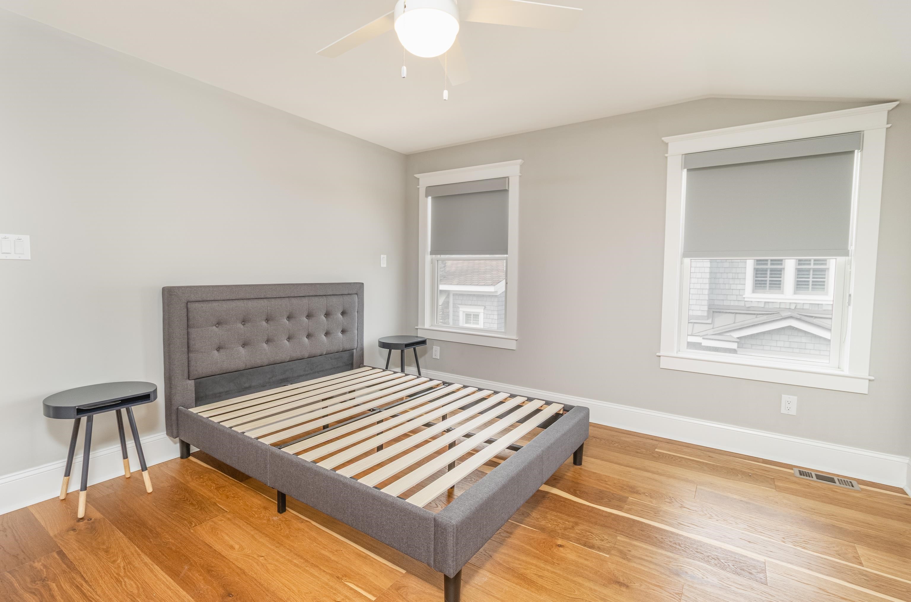 25 West 32nd Avalon, NJ 08202 - Photo 33 of 40 a bedroom with a bed and a window
