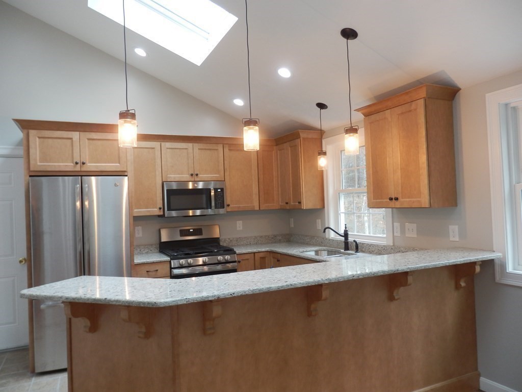 55 Monson Turnpike Road Petersham, MA 01366 - Photo 3 of 37