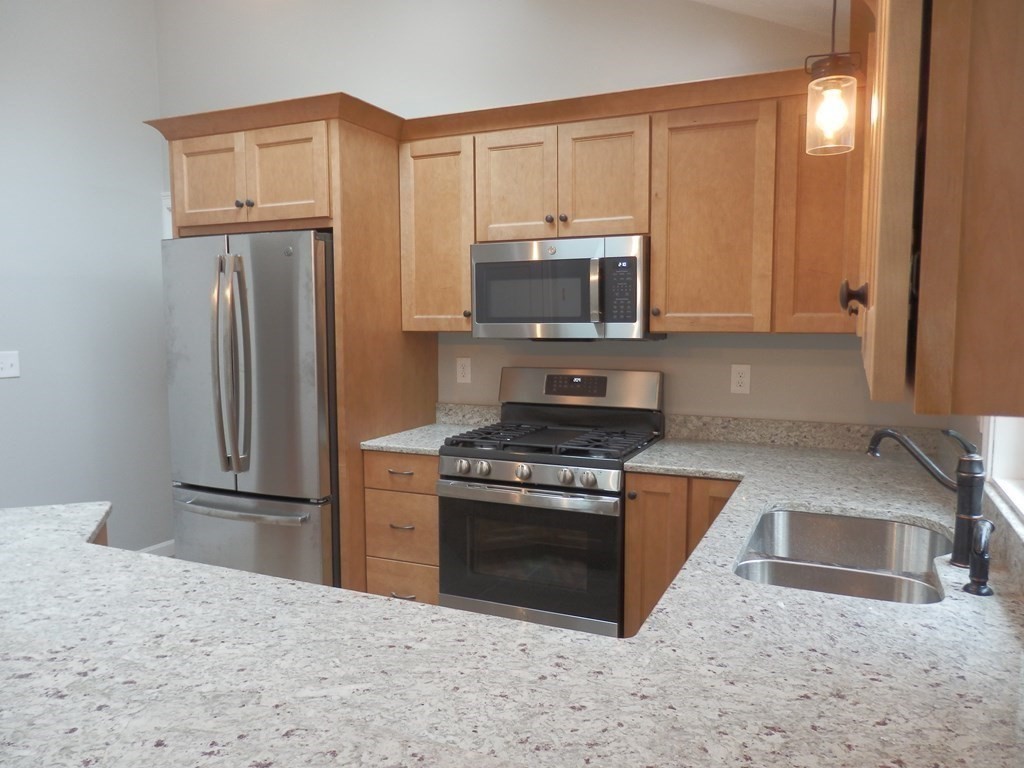 55 Monson Turnpike Road Petersham, MA 01366 - Photo 8 of 37