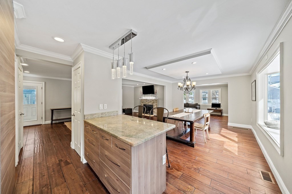 603 Pleasant Street Milton, MA 02186 - Photo 4 of 32