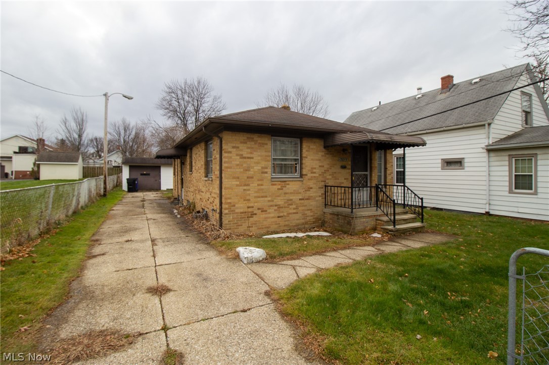 12015 Triskett Road Cleveland, OH 44111 - Photo 1 of 28 Gallery Image 1