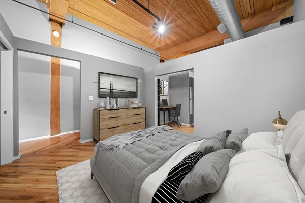 $2,550 | 2654 West Medill Avenue, Unit 208, Chicago, IL 60647