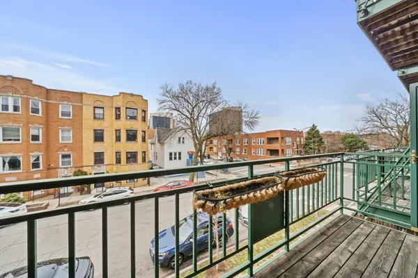 $2,550 | 2654 West Medill Avenue, Unit 208, Chicago, IL 60647