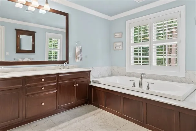 $2,449,000 | 1080 North Street, Walpole, MA 02081