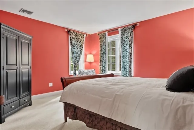 $2,449,000 | 1080 North Street, Walpole, MA 02081