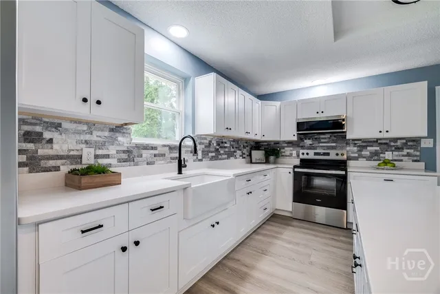 $389,900 | 330 Lakeshore Drive, Guyton, GA 31312