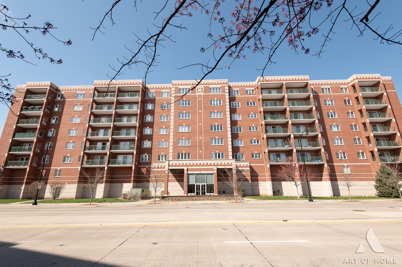 650 South River Road, Unit 701 Des Plaines, IL 60016 - Photo 1 of 34