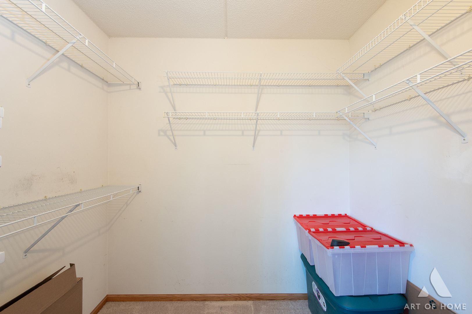 650 South River Road, Unit 701 Des Plaines, IL 60016 - Photo 23 of 34