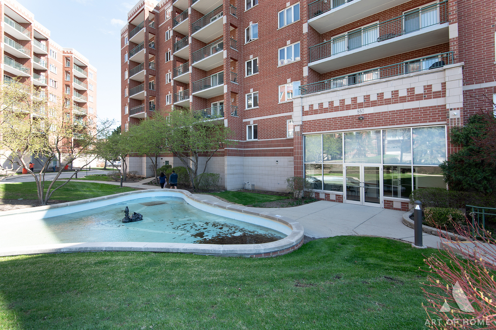 650 South River Road, Unit 701 Des Plaines, IL 60016 - Photo 33 of 34