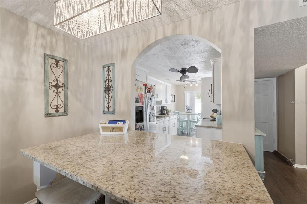 2074 Sunset Point Road, Unit 137 Clearwater, FL 33765 - Photo 12 of 34