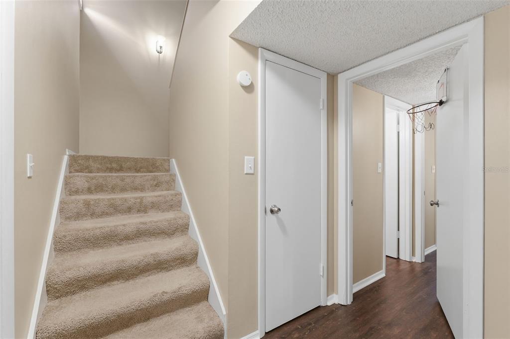 2074 Sunset Point Road, Unit 137 Clearwater, FL 33765 - Photo 19 of 34