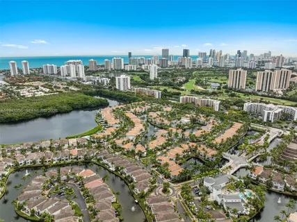 $1,899,000 | 20920 Northeast 32nd Avenue, Aventura, FL 33180