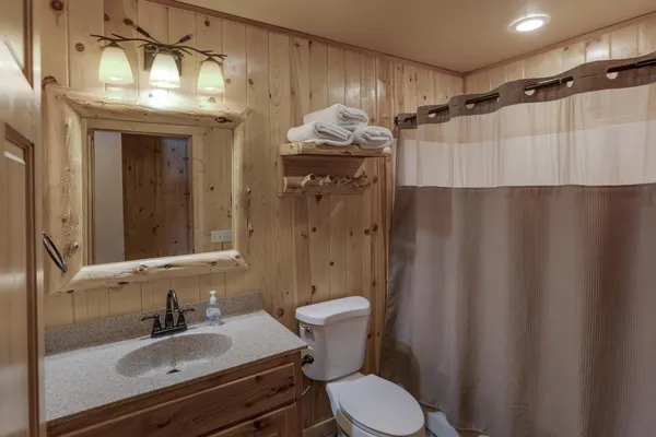 $104,000 | 35395 Vacation Drive, Unit 11, Pequot Lakes, MN 56472