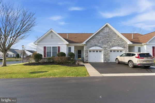 $440,000 | 80 Nightingale Drive, Hamilton, NJ 08690