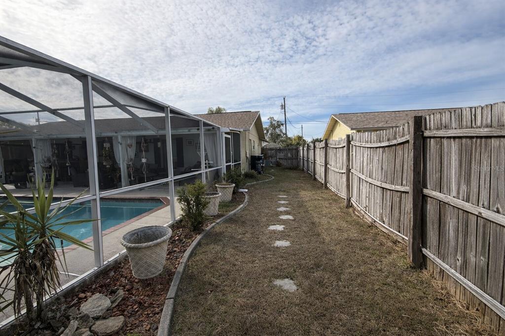 4350 Merchant Avenue Spring Hill, FL 34608 - Photo 3 of 38