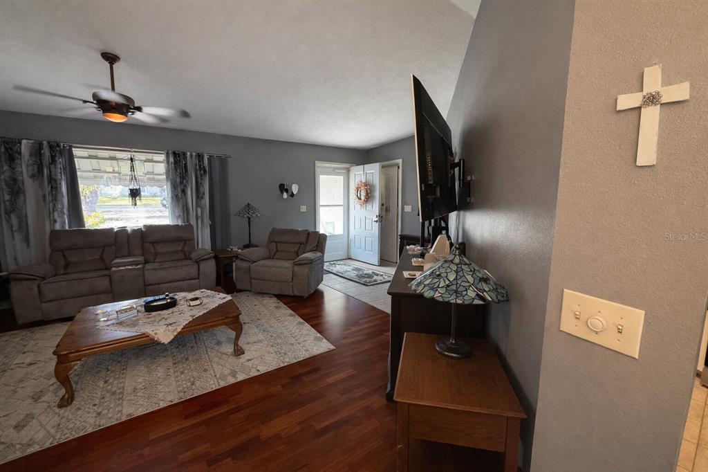 4350 Merchant Avenue Spring Hill, FL 34608 - Photo 7 of 38