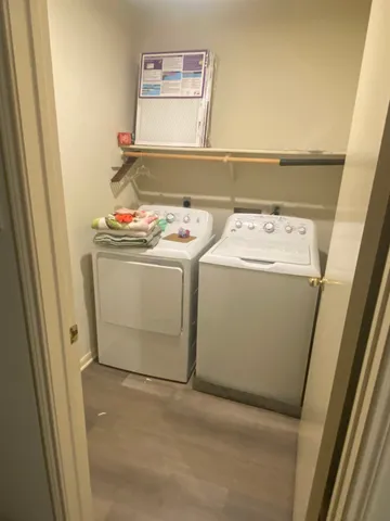 $2,300 | 8915 Weyburn Grove Drive, Houston, TX 77088