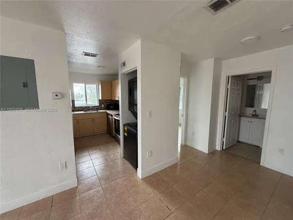 $1,875 | Goulds, Miami, FL 33170