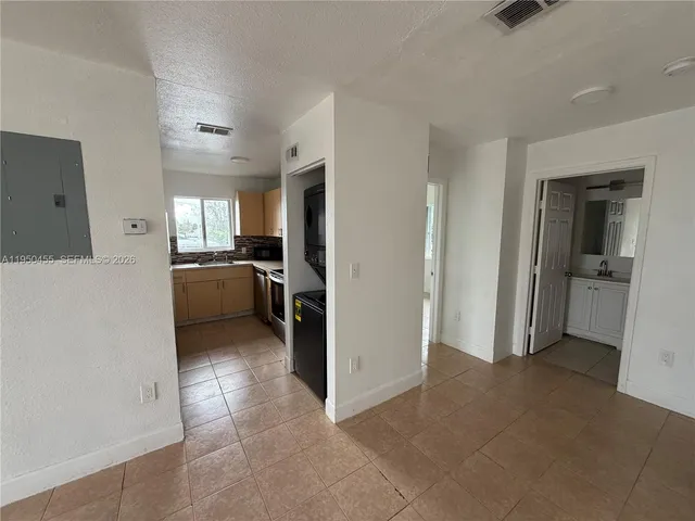$2,000 | Goulds, Miami, FL 33170