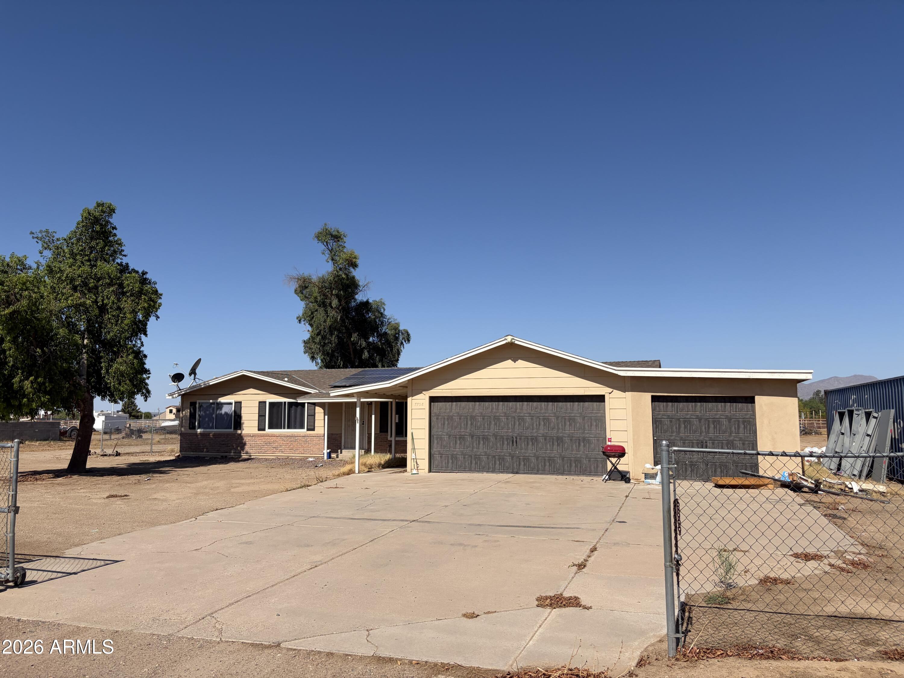 7708 North Alsup Road Litchfield Park, AZ 85340 - Photo 4 of 6 IMG_3373