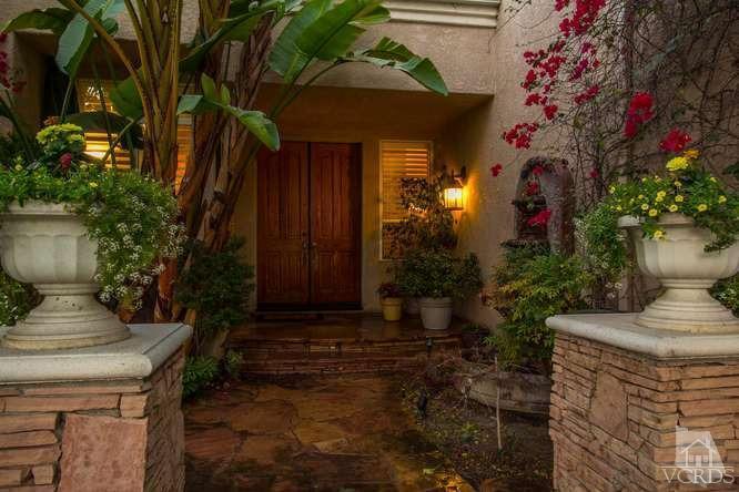 11226 Bentcreek Road Moorpark, CA 93021 - Photo 3 of 41 a house view with a outdoor space