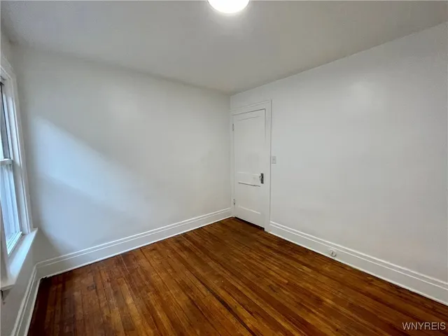 $1,100 | 434 23rd Street, Niagara Falls, NY 14303