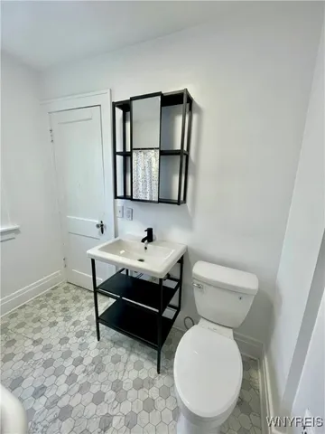 $1,100 | 434 23rd Street, Niagara Falls, NY 14303