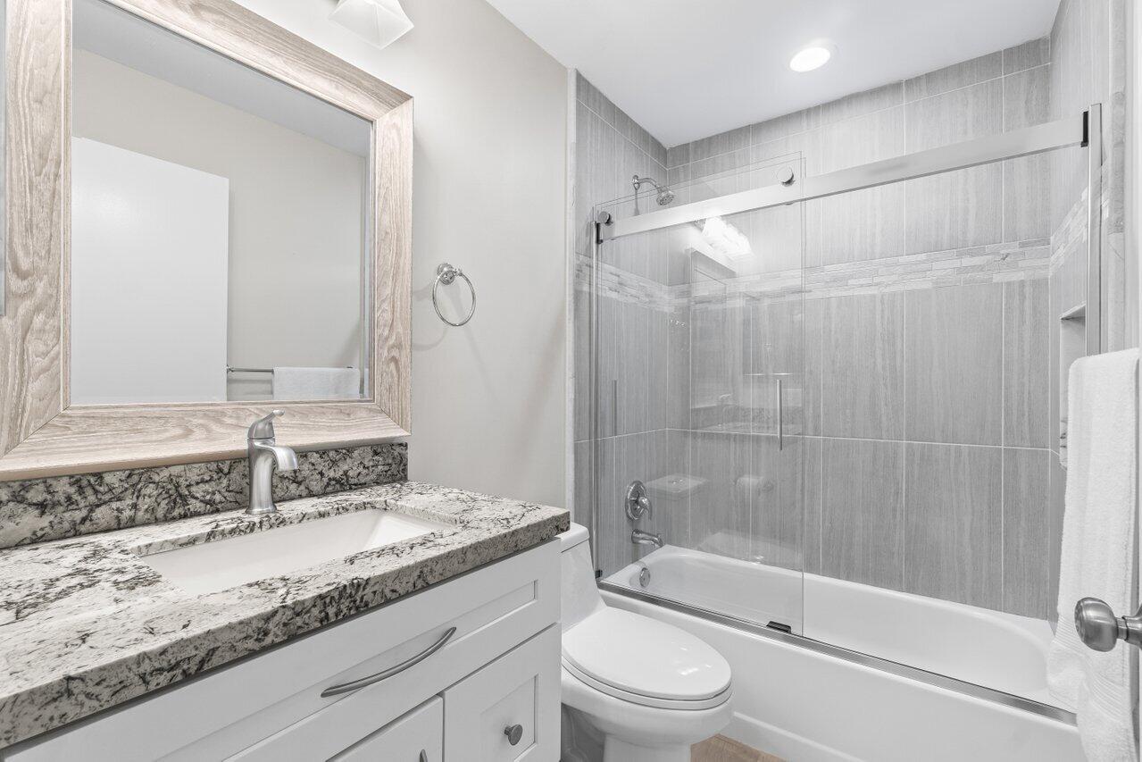 8167 Summerbreeze Lane Boca Raton, FL 33496 - Photo 24 of 30 027-8167SummerbreezeLane-BocaRaton-FL-33