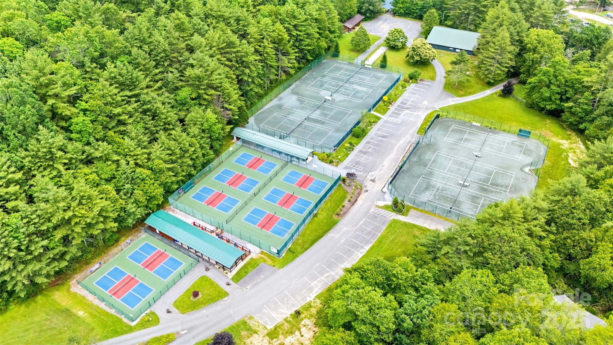 140 Pine View Road, Unit 43 Newland, NC 28657 - Photo 13 of 29 a view of a room with a swimming pool